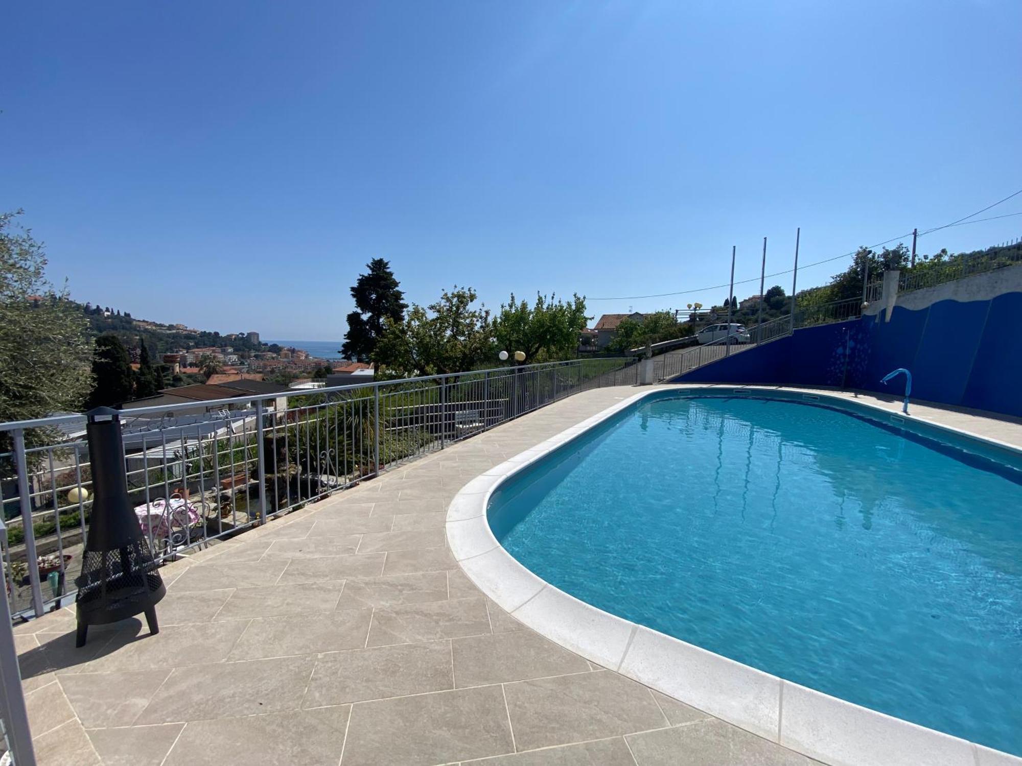 Residence Hotel Edy Imperia Exterior foto